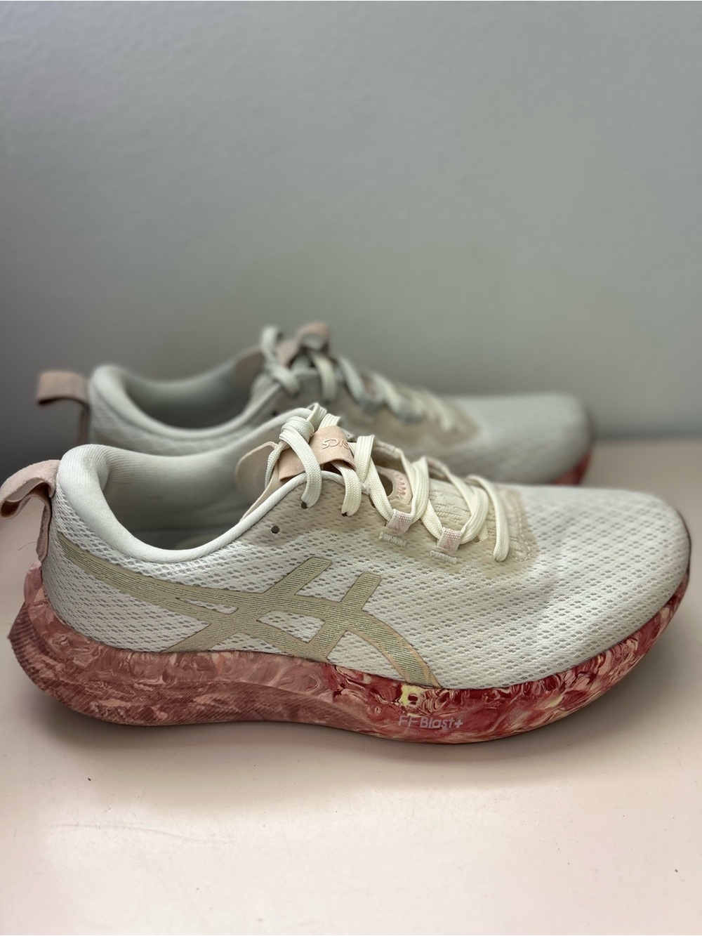 Asics Gel-Noosa Tri 16 Women’s 10 Running Shoes Training Cream Breeze
